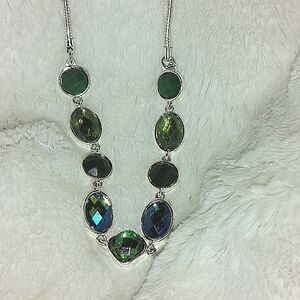 Nine West Green crystal Necklace